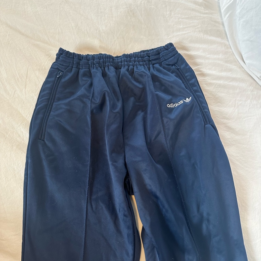 Navy blue Addidas VINTAGE track pant